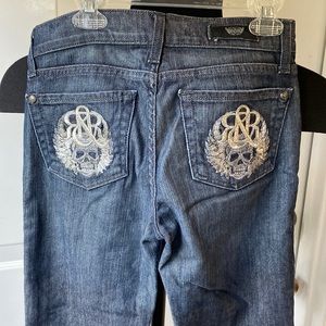 Rock and republic original women jeans, sz 25 great condition,skulls backpockets